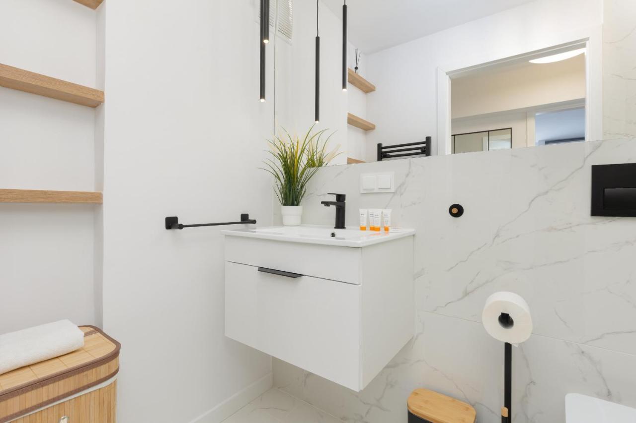 Stylish Apartment Heart Of Warsaw By Noclegi Renters エクステリア 写真